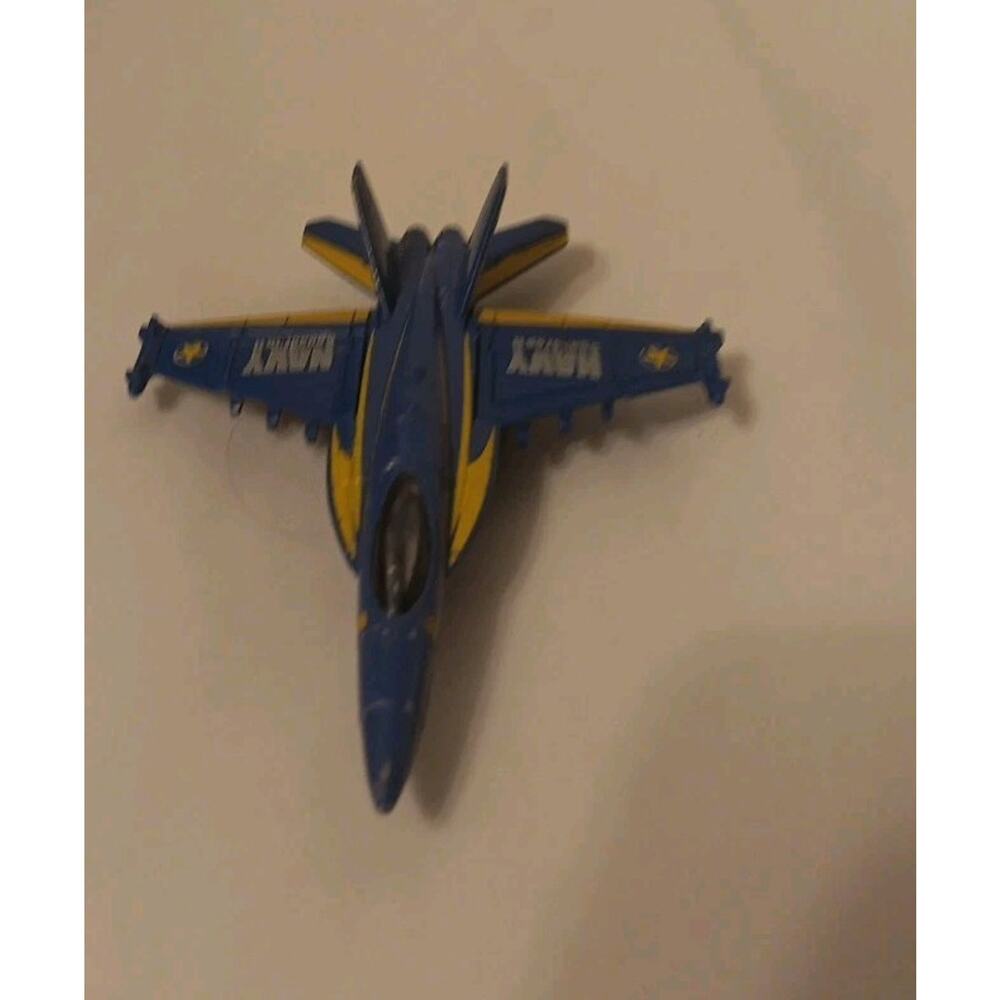 2007 Matchbox Sky Busters F/A-18E Super Hornet NAVY Blue Angels